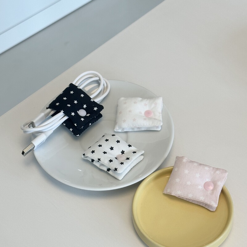 Ins Padded Star Data Storage Cable Desktop Photo Decoration Korean Style Polka Dot Desktop Storage