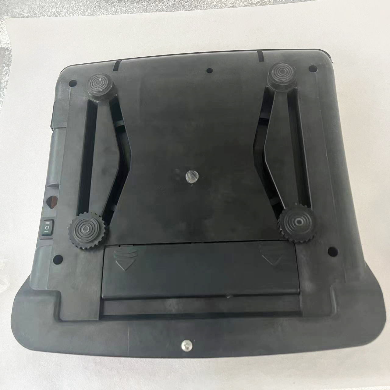 O1CN01ri1CgC1gZUw8TcKRJ_!!2215538154156-0-cib.jpg?__r__=1697678786561