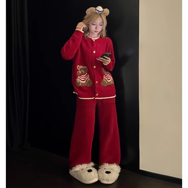 【现货】卡通带胸垫德绒睡衣女2025秋冬季新款加厚保暖家居服套装|undefined