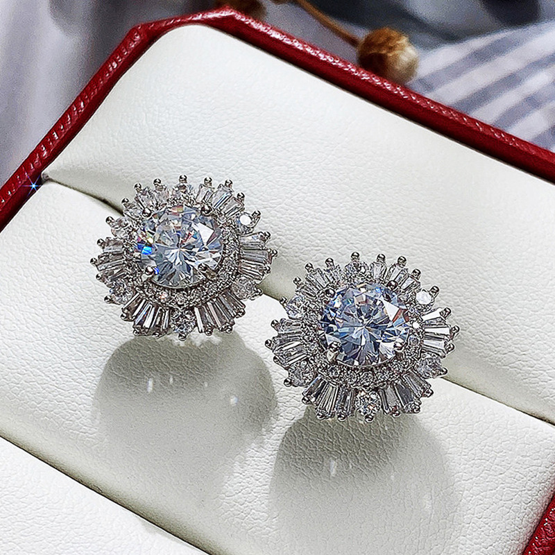 Diamond Zircon Snowflake Stud Earrings For Wedding And Bride_voghion.com