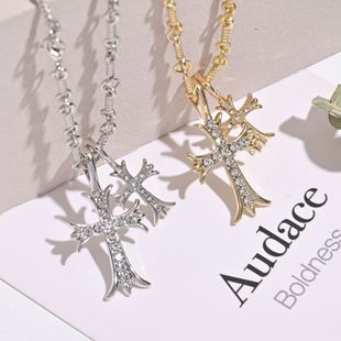 �羳�W��ins���pʮ�ּܲ��P��朏͹�������Ůë���B �S�����l
