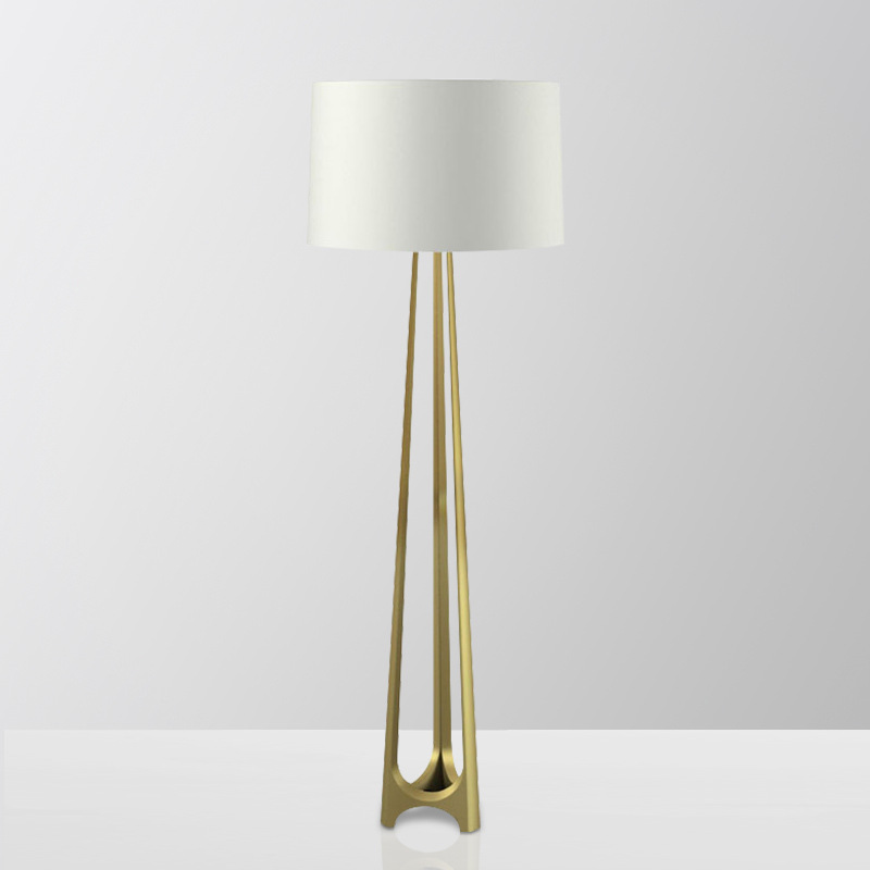 Postmodern Light Luxury,Creative And Simple,Nordic Model Room,Bedroom,Study,Personalized Golden Floor Lamp Next To The Sofa In The Living Room
