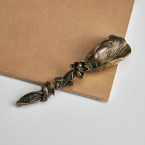 Pure brass lotus leaf tea shovel creative personality lotus tea spoon tea set ornaments retro tea cup copper carving decoration