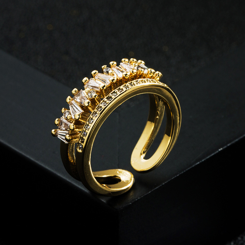 Anillo Geométrico De Circón Micro-set De Oro Chapado En Cobre De Moda display picture 3