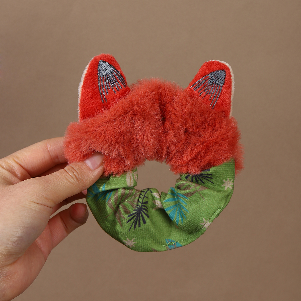 El Fox Ear Ring