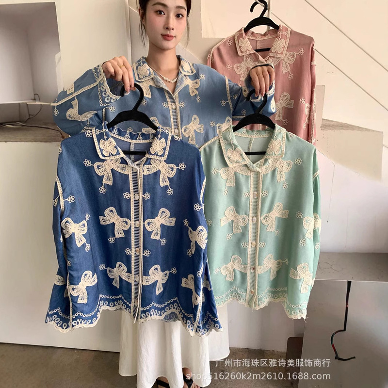 Spring New Style Distinctive Bow Embroidered Lace Shirt Women's Heavy Industry Hollow Single-breasted Design Niche Top Spring New Style Distinctive Bow Embroidered Lace Shirt Women's Heavy Industry Hollow Single-breasted Design Niche Top