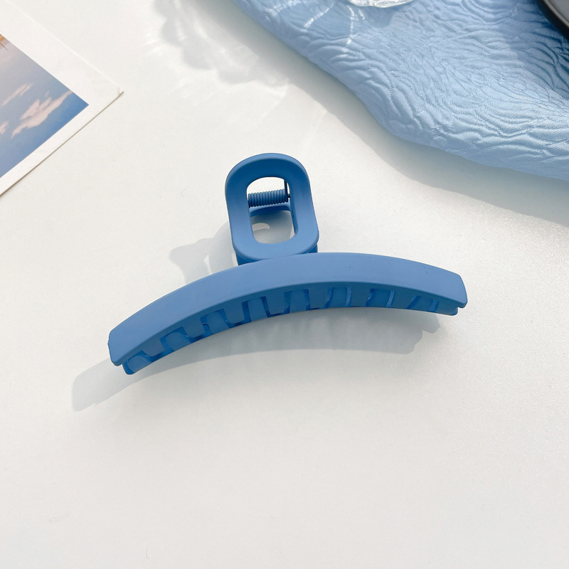 Cabeza pequeño tamaño clip de pelo temperamento tiburón clip tocado Klein Blue Ball Head clip hembra Otoño e Invierno accesorios para el cabello