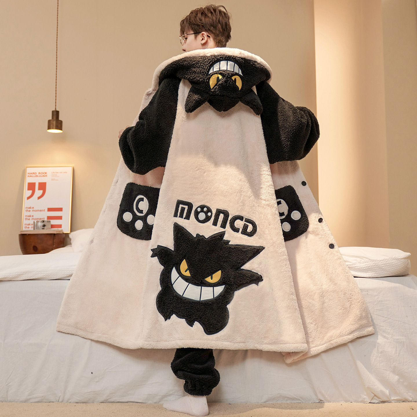 Pajamas Men's Pajamas Autumn and Winter Coral Velvet Thickeneded 2025 Teenagers Cartoon Junior High School Students Home Clothes