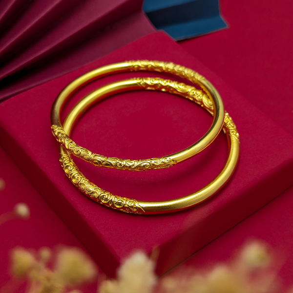 Ancient curly grass pattern sand gold bracelet