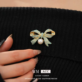 耳环;项链;手链