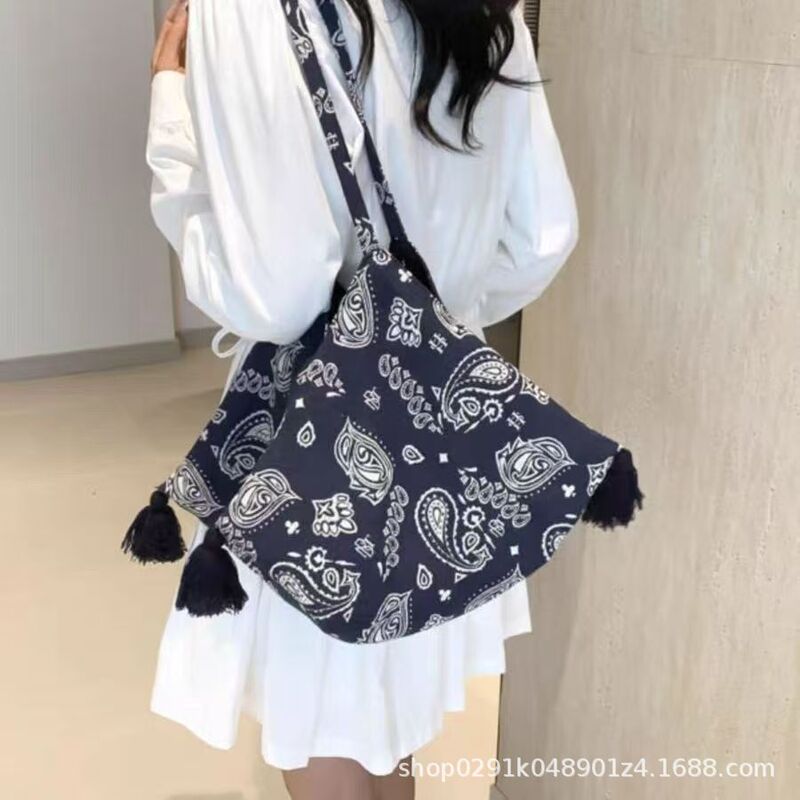 Thai Rice Dumpling Triangle Bag, Ethnic Style Handmade Handbag, Star's Same Style Armpit Bag, Personalized Class Bag for Women