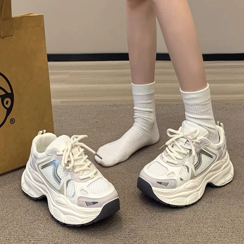 2025 новых популярных женских кроссовок для пап, суперпопулярные мягкие подошвы, универсальный гонконгский стиль, маленькие и лёгкие спортивные кроссовки