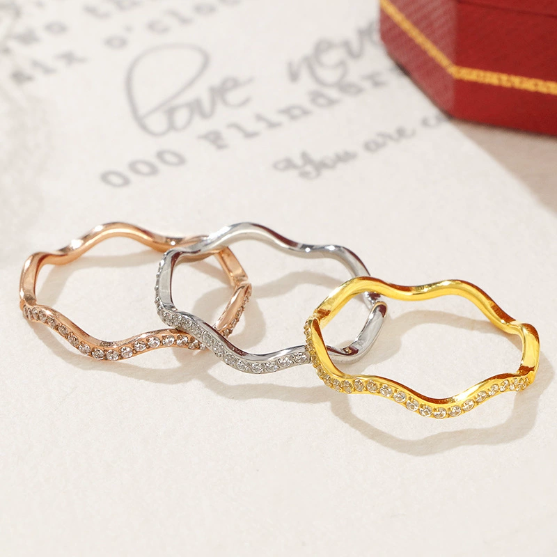 2024 New Entry Light Luxury High-end Micro Diamond Wave Ring Women's Titanium Steel Plated 18K Gold Cold Wind Index Finger Ring