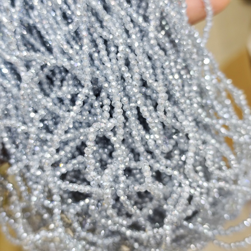 Hilo de algodón aguja súper pequeña Perla de cristal encadenada cuentas vidriadas DIY accesorios de ropa hechos a mano pulsera collar cuentas dispersas accesorios