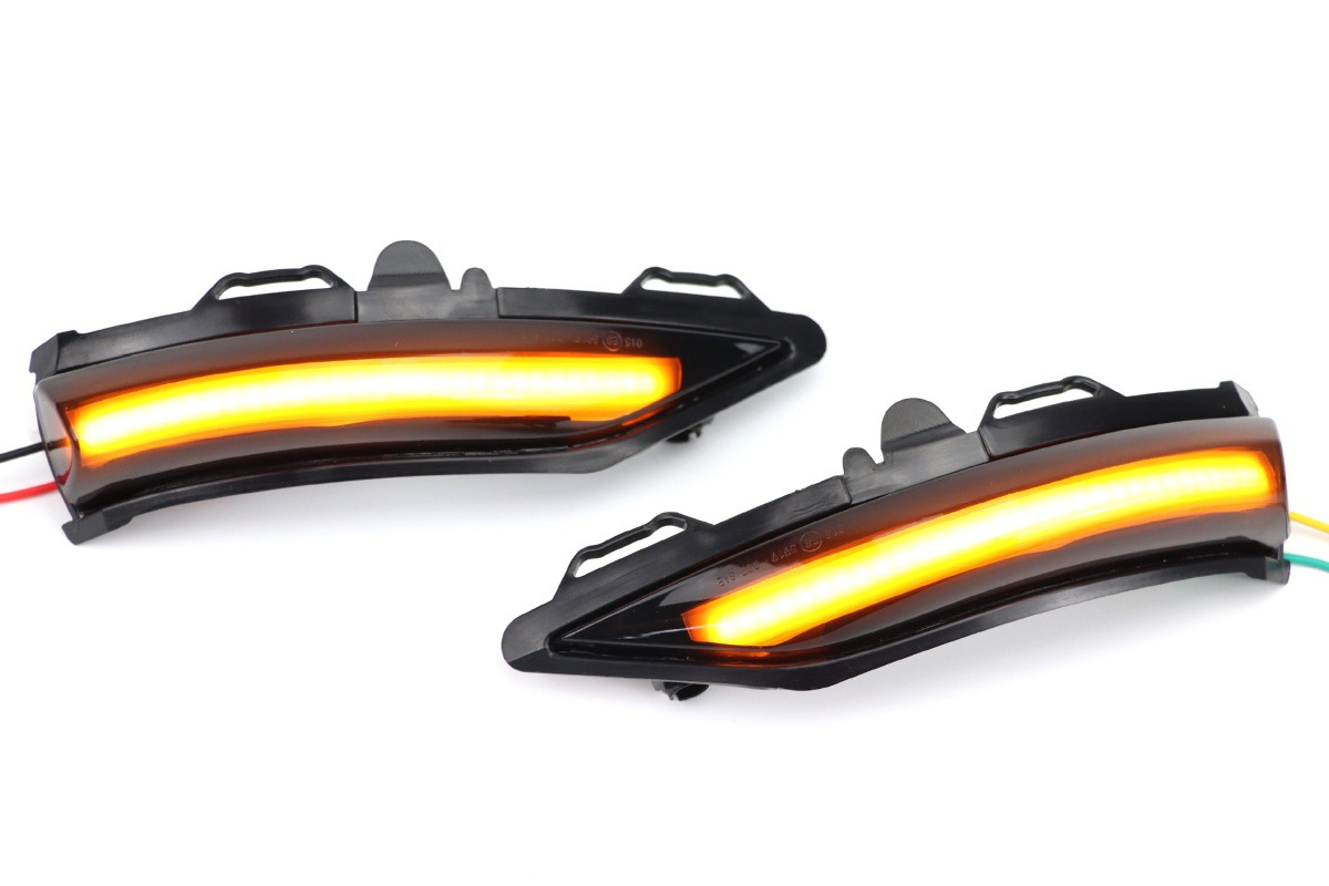 Suitable for Ford Fiesta Mk8 2019 St Rearview Mirror Running Water Light Car Modified Led Turn Signal