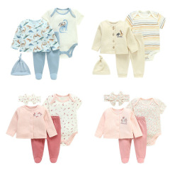 赤ちゃん服の新型春秋赤ちゃんセット0-1歳綿ハンガー4点セット卸売り赤ちゃん下着分体