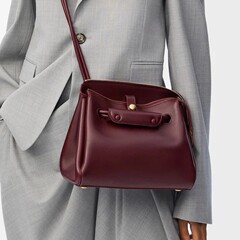25 Luojia Yang Miと同じスタイルのマドリード本革レディースバッグ大容量通勤ショルダークロスボディハイエンドハンドバッグ