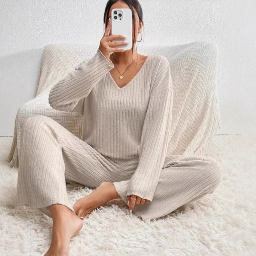 2025秋冬欧美亚马逊Wish热销新款 V领宽松休闲坑条磨毛长袖套装女