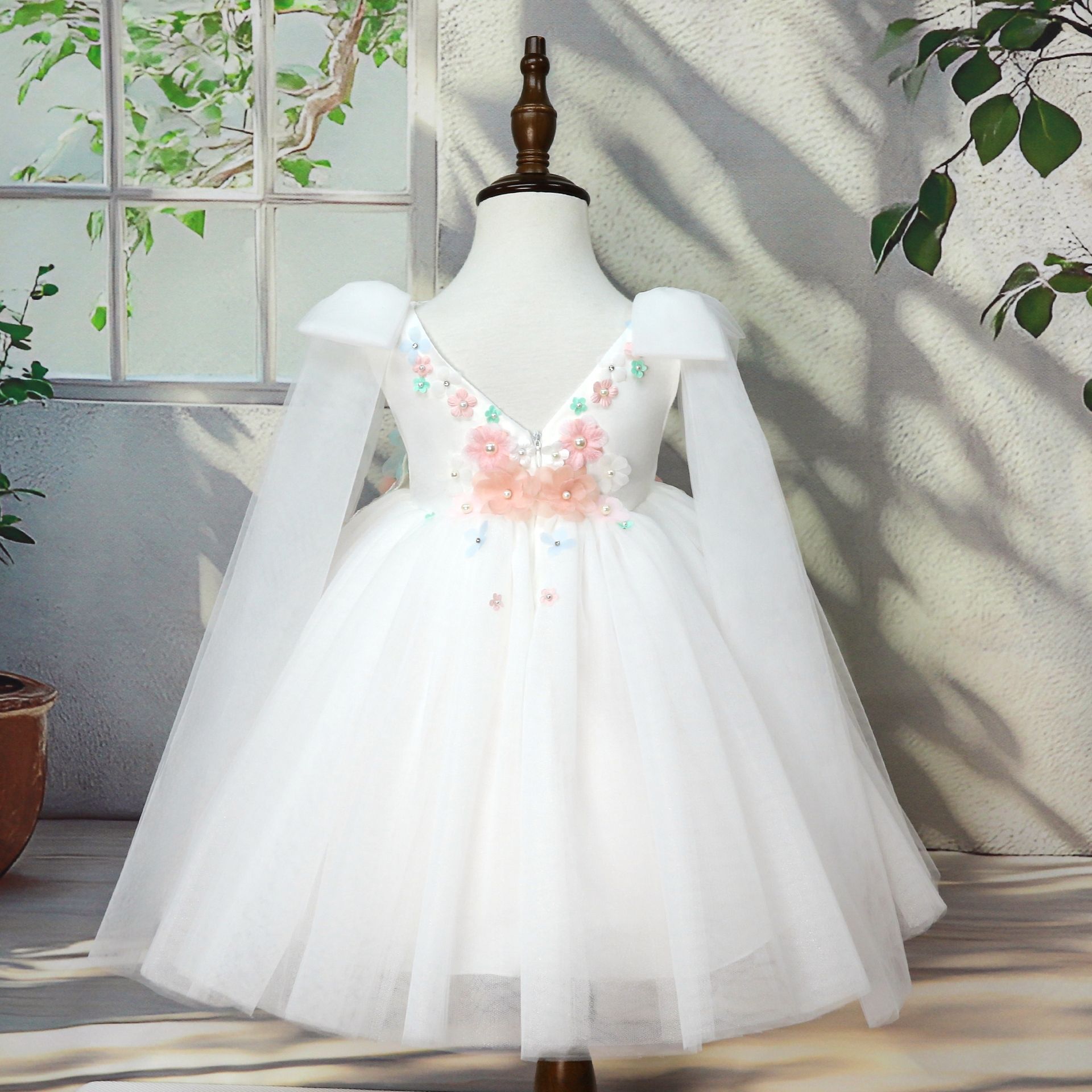 Robe de princesse fée enchantée en tulle pour fille élégante_voghion.com
