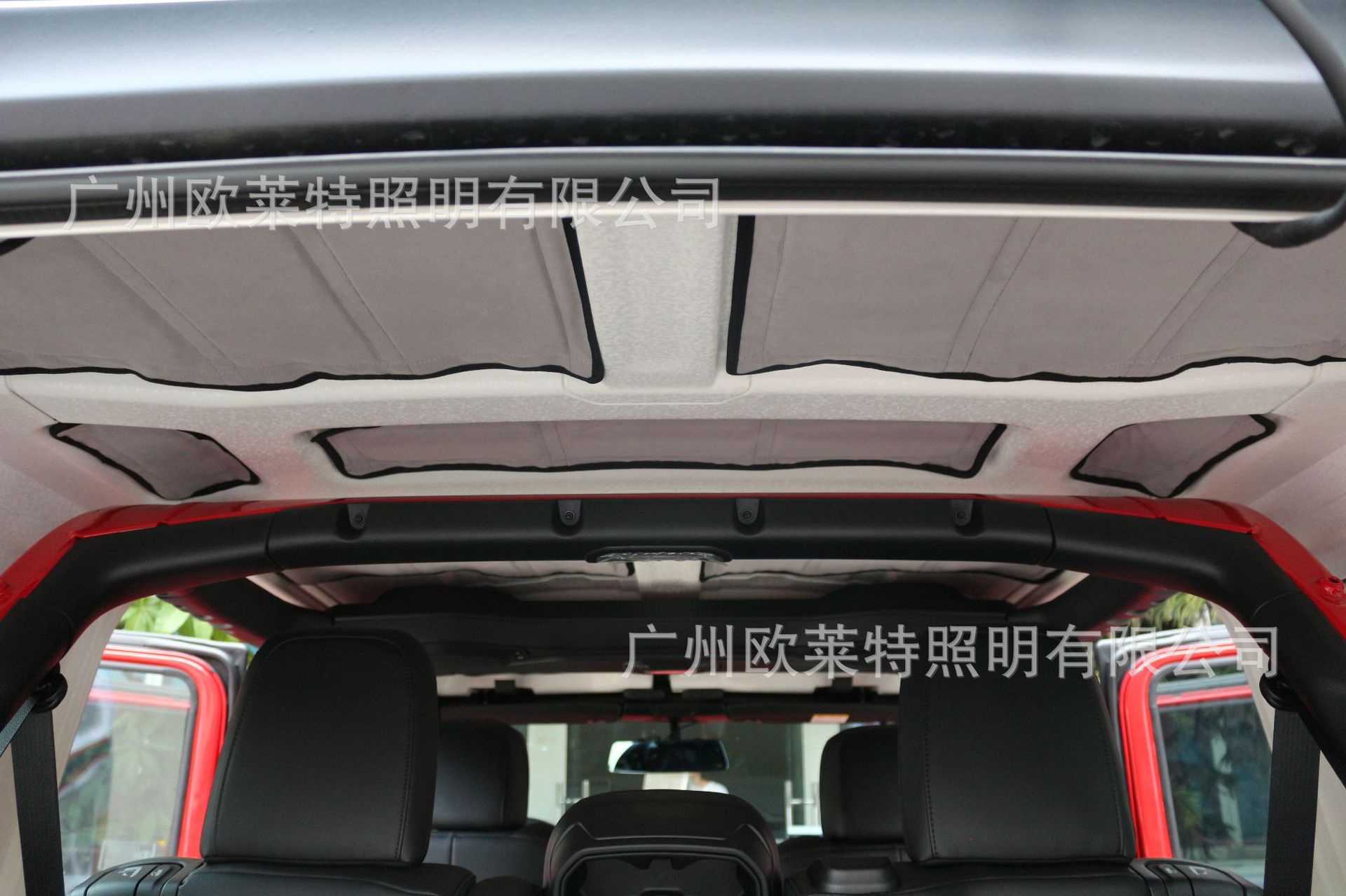 Suitable for jeep jeep 18-22 Wrangler 4-door roof insulation cotton roof insulation ceiling sound insulation board