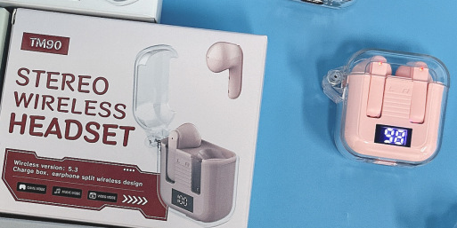 Modelo privado explosivo transfronterizo YD03 M90 F9-5C M25 E7S Pantalla digital táctil TWS 5.4 Auriculares Bluetooth F9