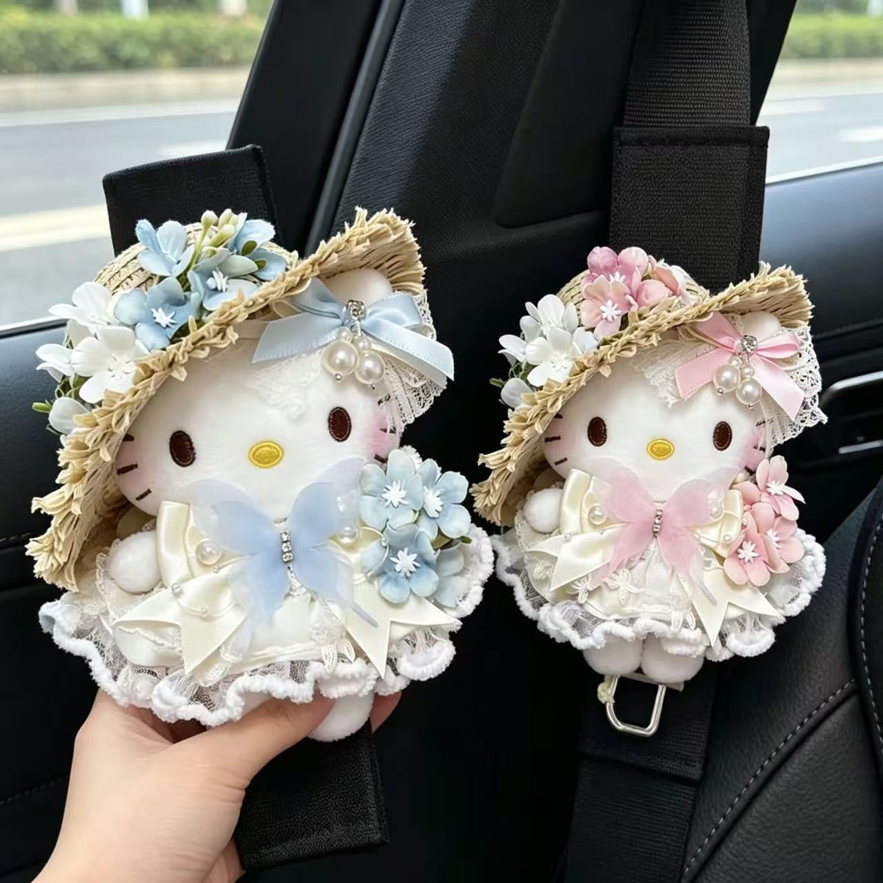 Cute Hellokitty Car Seatbelt Cover, Car Seatbelt Shoulder Pad, Seatbelt Decoration, Anti-Wear Clothing