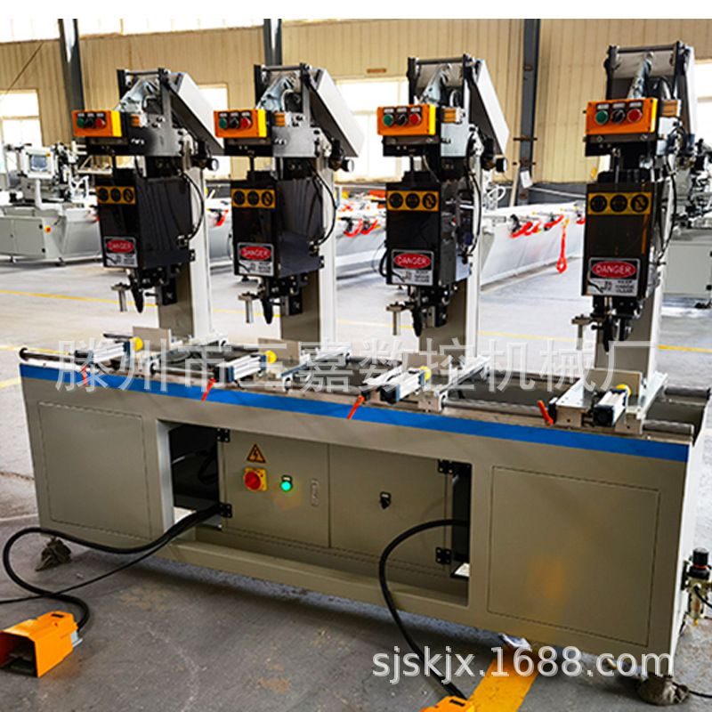 �ִܸ���ͷ�ֳ��ݶ����̻� PVC�����Ŵ��豸 �ֳĴ򶤻�š��˿��