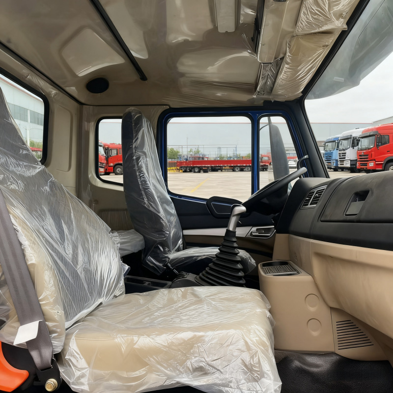 Factory Export Africa Sinotruk Thowo Nx 6/8×4 12 Wheel Rhd Dump Truck for Mining