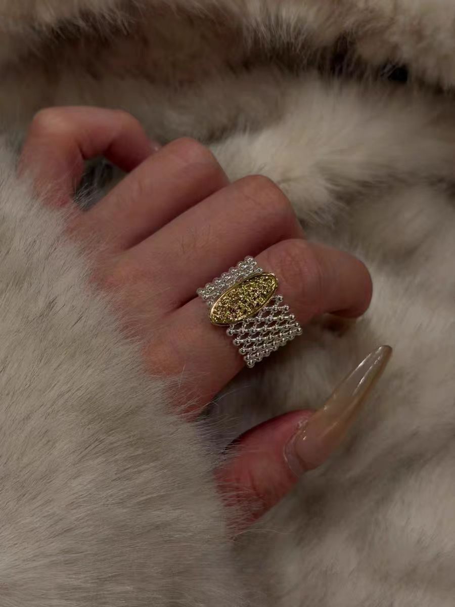 Exaggerated Twisted Floral Ring, Palace-style Lace Silver Ring_voghion.com