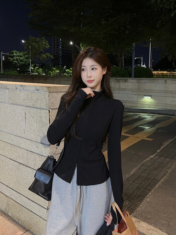 黑色立领双拉链长袖卫衣女秋季新款韩系修身显瘦设计感小众外套潮|undefined
