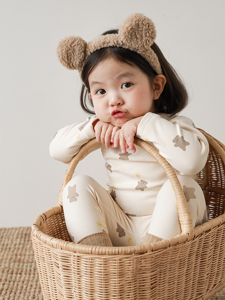 Conjunto de Ropa de Casa de Dibujos Animados para Niñas Qiuduo, Invierno 2025, Nuevo Pijama Infantil sin Costuras y Cálido