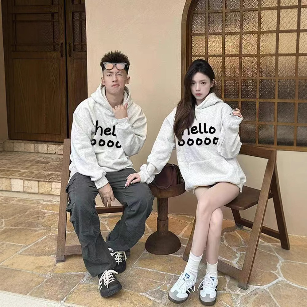 특별한 커플 2024 년 가을과 겨울 새로운 틈새 초가을 하이 엔드 후드 및 남성용 양털 자켓 착용