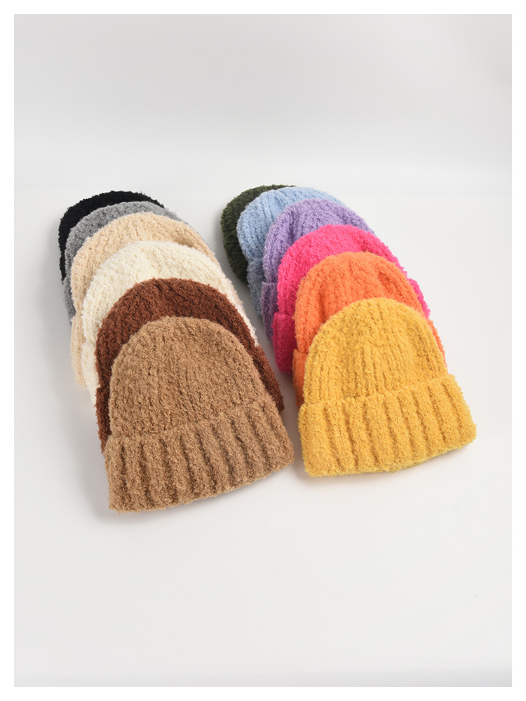 Women's Simple Style Solid Color Eaveless Wool Cap display picture 1