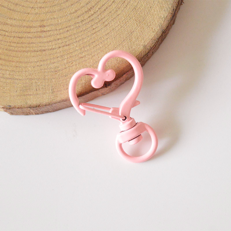 Simple Style Heart Shape Metal Paint Keychain display picture 3