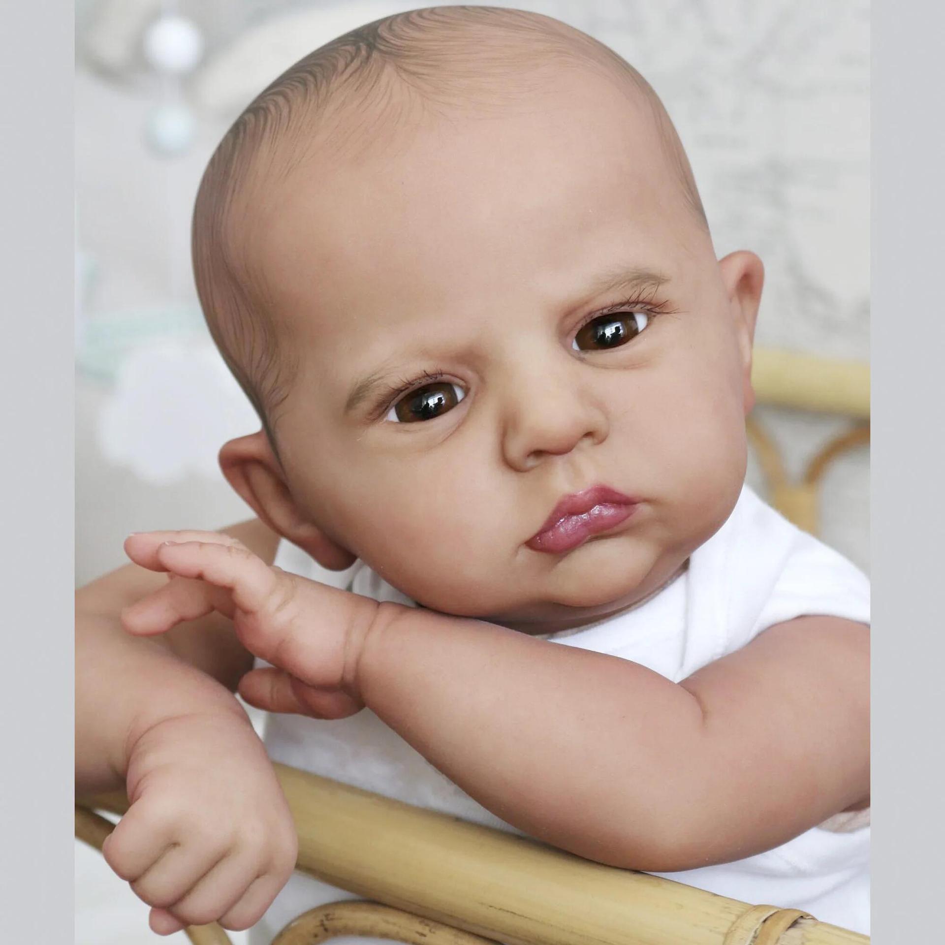 60cm de simulación de cuerpo de tela renacer muñeca Cameron transfronteriza suministro de la venta caliente entrega de una sola pieza