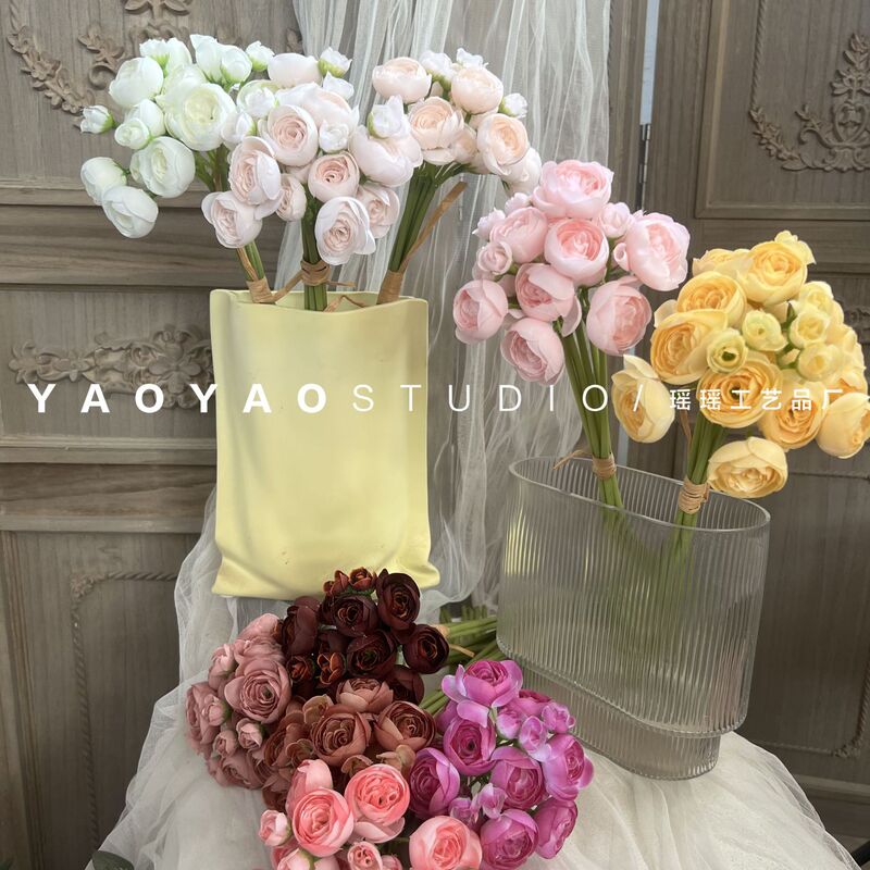 6-Prong Hand-Tied Mini Lotus Artificial Camellia Ins Style Bouquet Artificial Hand-Held Flower Home Hotel Desktop Decoration 6-Prong Hand-Tied Mini Lotus Artificial Camellia Ins Style Bouquet Artificial Hand-Held Flower Home Hotel Desktop Decoration