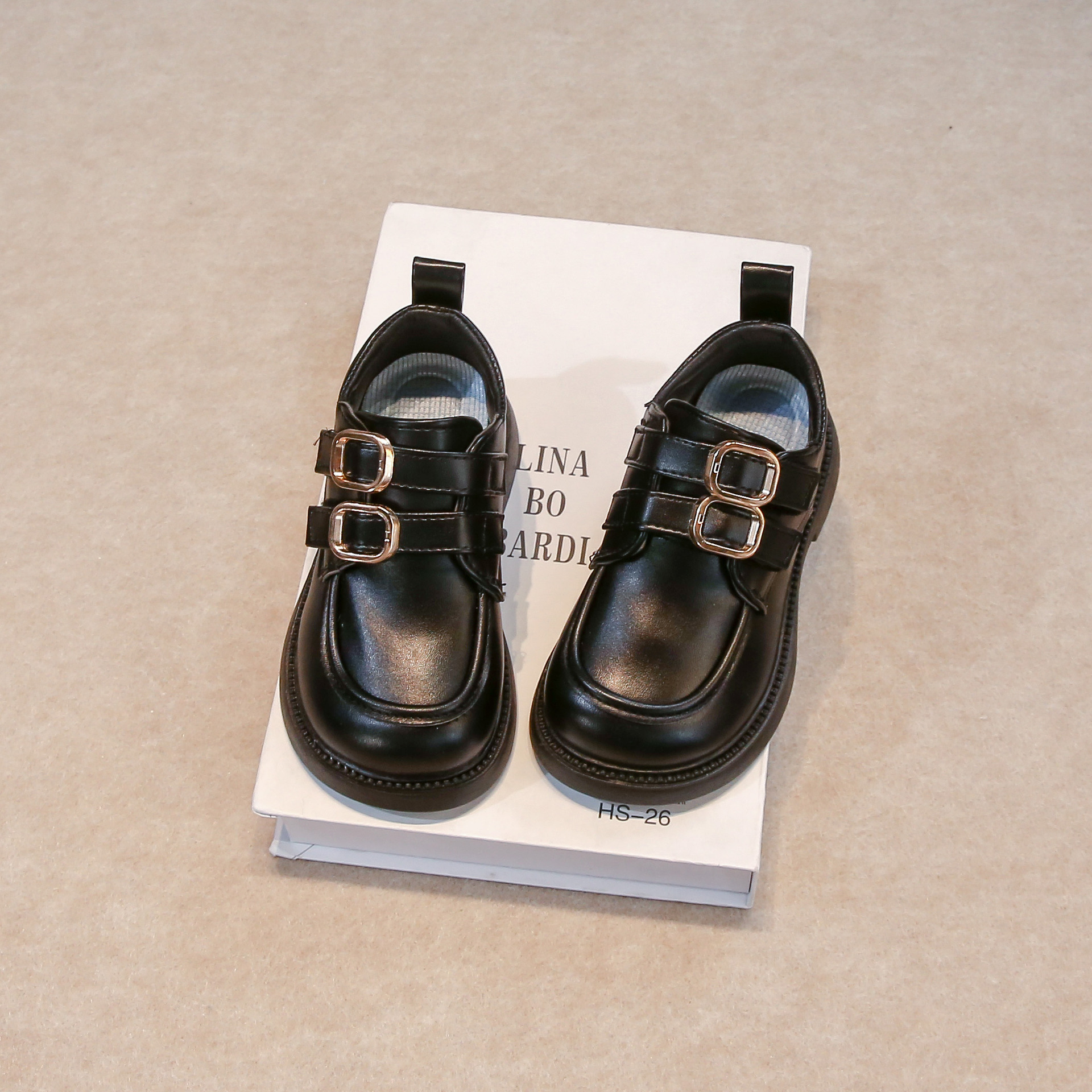 Zapatos de cuero estilo princesa para niñas, nueva colección primavera-otoño 2026, mocasines elegantes estilo británico para estudiantes, zapatos de moda.