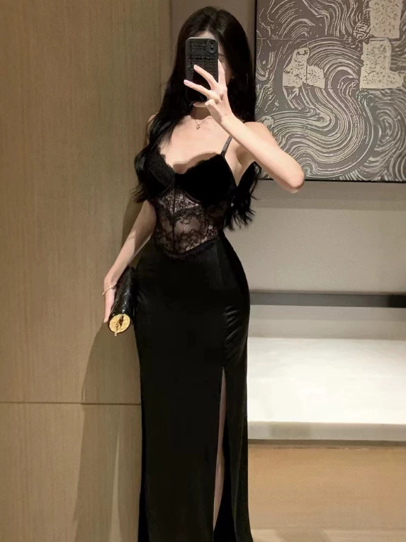 Waist-Cinching Dress with Slit, Black Hollow-Out Sexy Dress, Elegant Evening Gown with Padded Straps, Lace Bodycon Dress