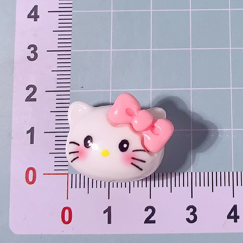 Nuevos dibujos animados semi-estereoscópios Sanrio DiDi accesorios de resina crema pegamento para el cabello adornos de cabello colgante de caso de teléfono móvil hechos a mano
