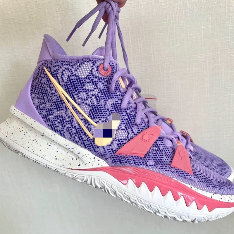 Putian shoes Kyrie 7 mid-top basketball shoes Kyrie7 sports shoes unisex lemon yellow sneakers Putian shoes Kyrie 7 mid-top basketball shoes Kyrie7 sports shoes unisex lemon yellow sneakers