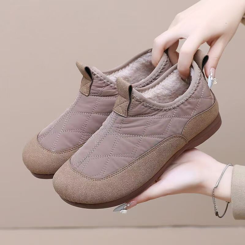 Women's Cotton Shoes 2026 New Style Comfortable Plush Thickened Warm Slip-On Soft Sole Non-Slip Mom Shoes Snow Boots