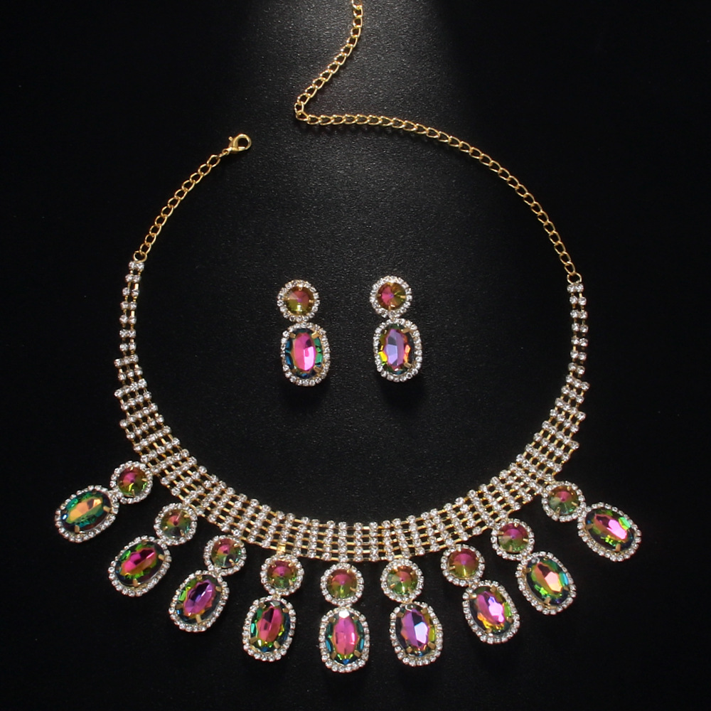 Conjunto de joyería geométrica transfronteriza de dos piezas, conjunto de joyería de diamante exagerado, cadena de clavícula, pendientes simples para mujeres