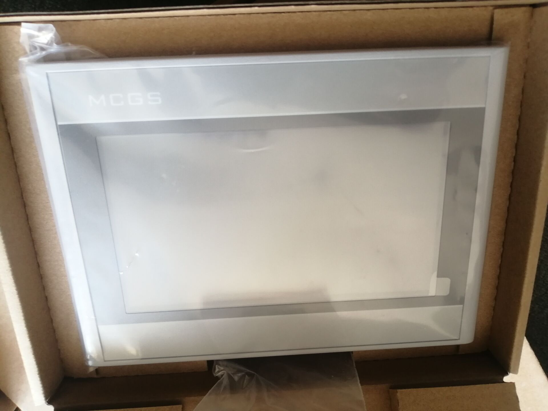 TPC1071GT人机界面