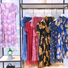 新红莲斯2023年夏真丝连衣裙气质大码女装蕾丝刺绣裙网红直播尾货