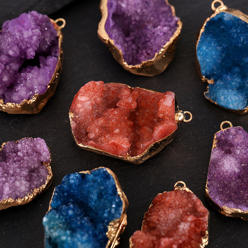 Cross-border natural crystal pendant, irregular crystal cluster, gravel, gold edge necklace, amethyst raw stone jewelry pendant