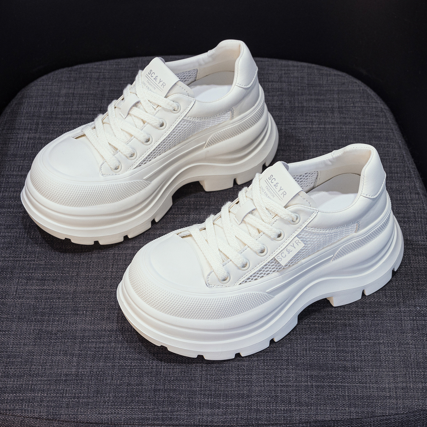 Giày sneaker nữ đế dày phong cách Anh quốc, form dày dặn, phối hợp trang phục hằng ngày — Be 5058, Đen 5058