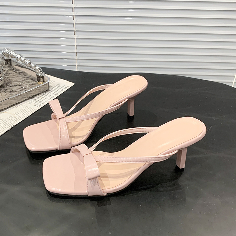 zapatos de tacones altos de mujer con arco de cabeza cuadrada, moda con tacones delgados con falda, 2026 zapatillas de verano