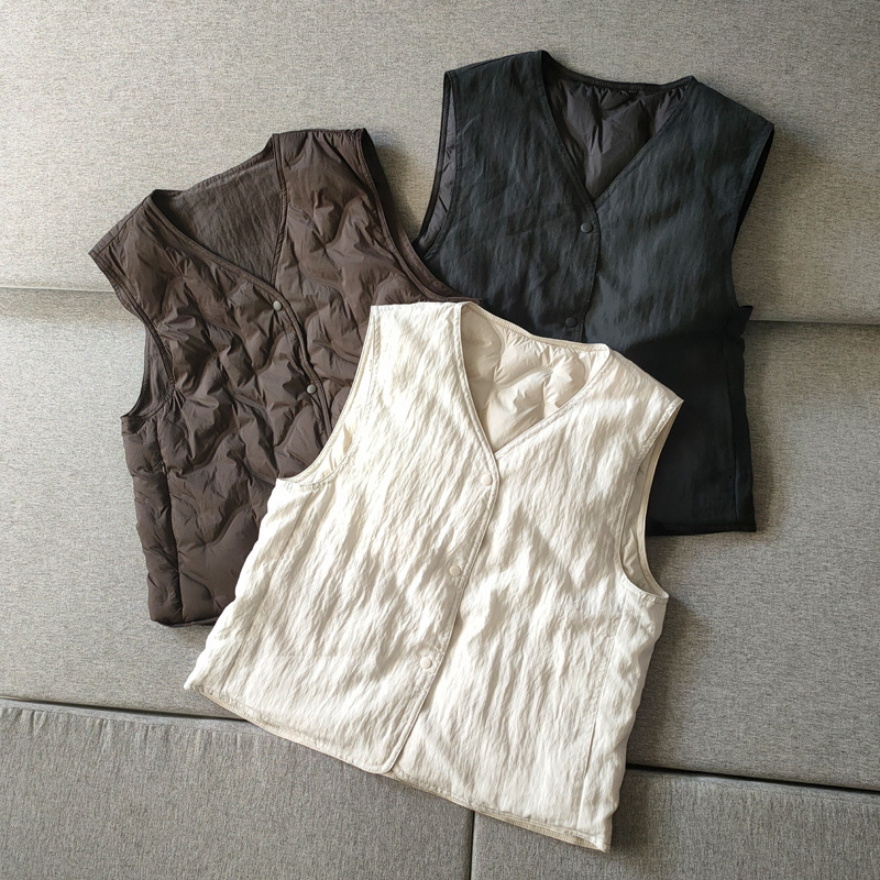 New autumn and winter down vest, lightweight and warm, versatile, retro style, sleeveless, can be worn in two ways, trendy outerwear