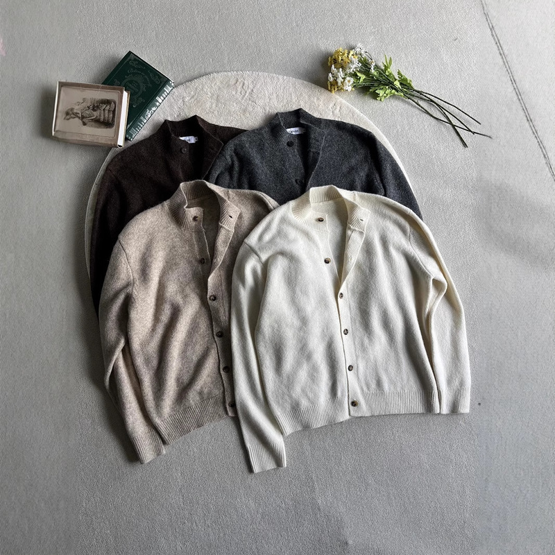 Autumn and Winter Floral Yarn Wool Blend Half-Turtleneck Sweater Unisex Cardigan Old Money Brown Gray Versatile Cleanfit