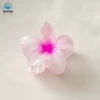 Белый с розовым центром (8 см, большой)
